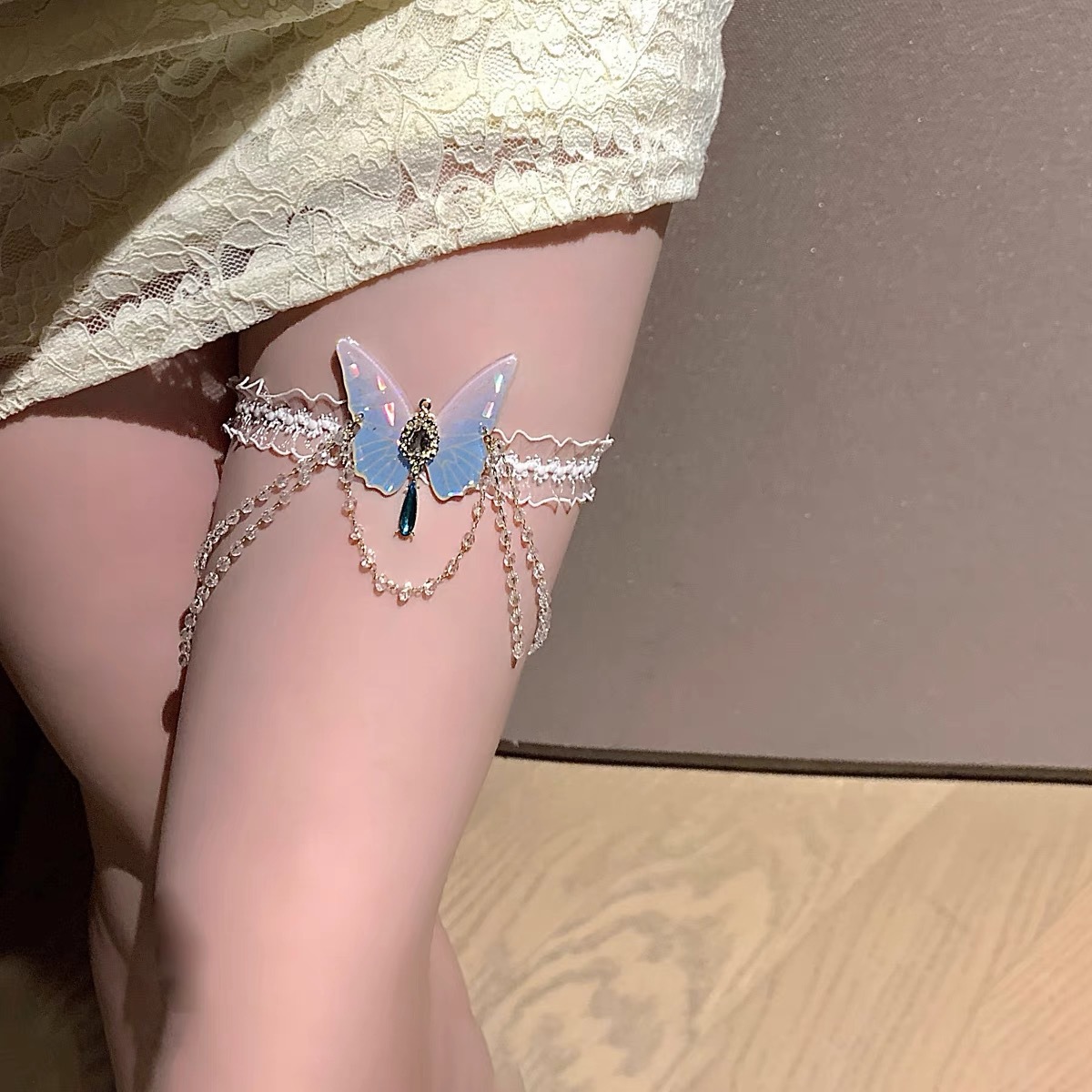 Body Jewelry Chains - Fashionable Butterfly Pattern Elastic Lace Leg