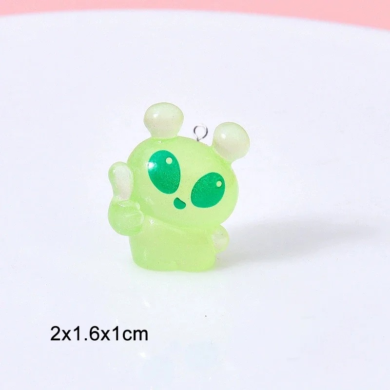 10Pcs Cute Mini Green Alien Re - огляд і ціна Body Jewelry Top