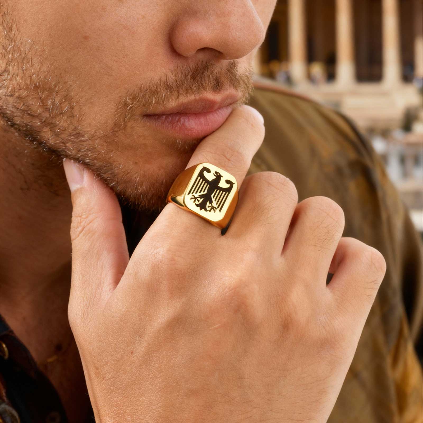 Custom Flying Hawk Eagle Ring  - огляд і ціна Body Jewelry Wholesale