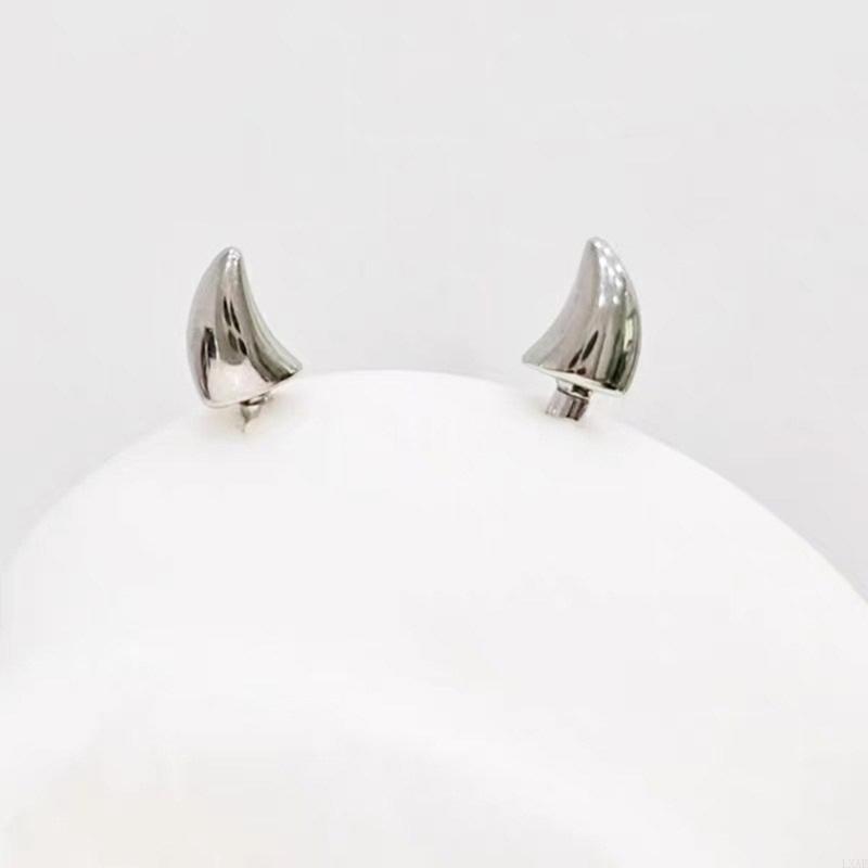 Stylish Devil Spikes Earrings  - огляд і ціна Body Jewelry For Sensitive Skin