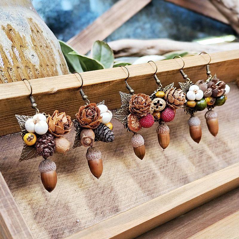 Vintage Wooden Plant Earring U - огляд і ціна Body Jewelry Wholesale